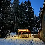 Pod Lipenskou Hrazi Feriehus Loučovice