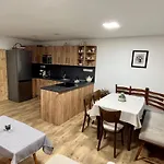 Pod Lipenskou Hrazi Feriehus *