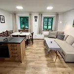 Pod Lipenskou Hrazi Feriehus