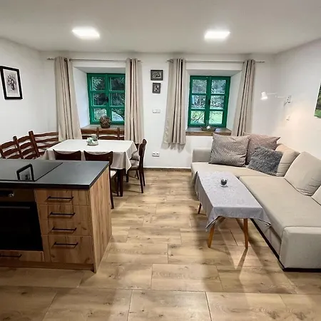 Pod Lipenskou Hrází Сasa de vacaciones