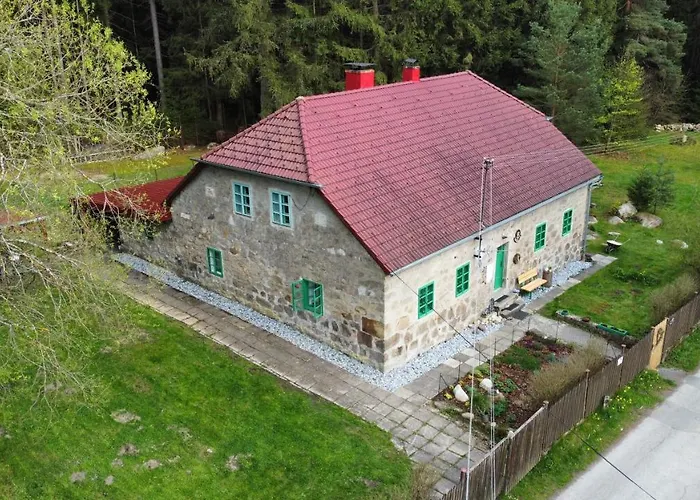 Pod Lipenskou Hrází Prázdninový dům *